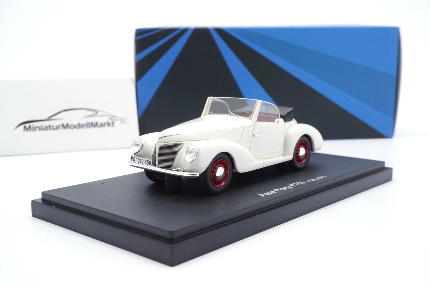 Avenue43 60084 Aero Pony P750 - weiß 1:43