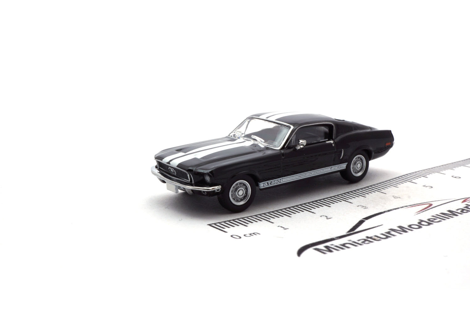 Brekina BRE19606 Ford Mustang GT 350 Fastback - schwarz , weiss - Vorbestellung 1:87