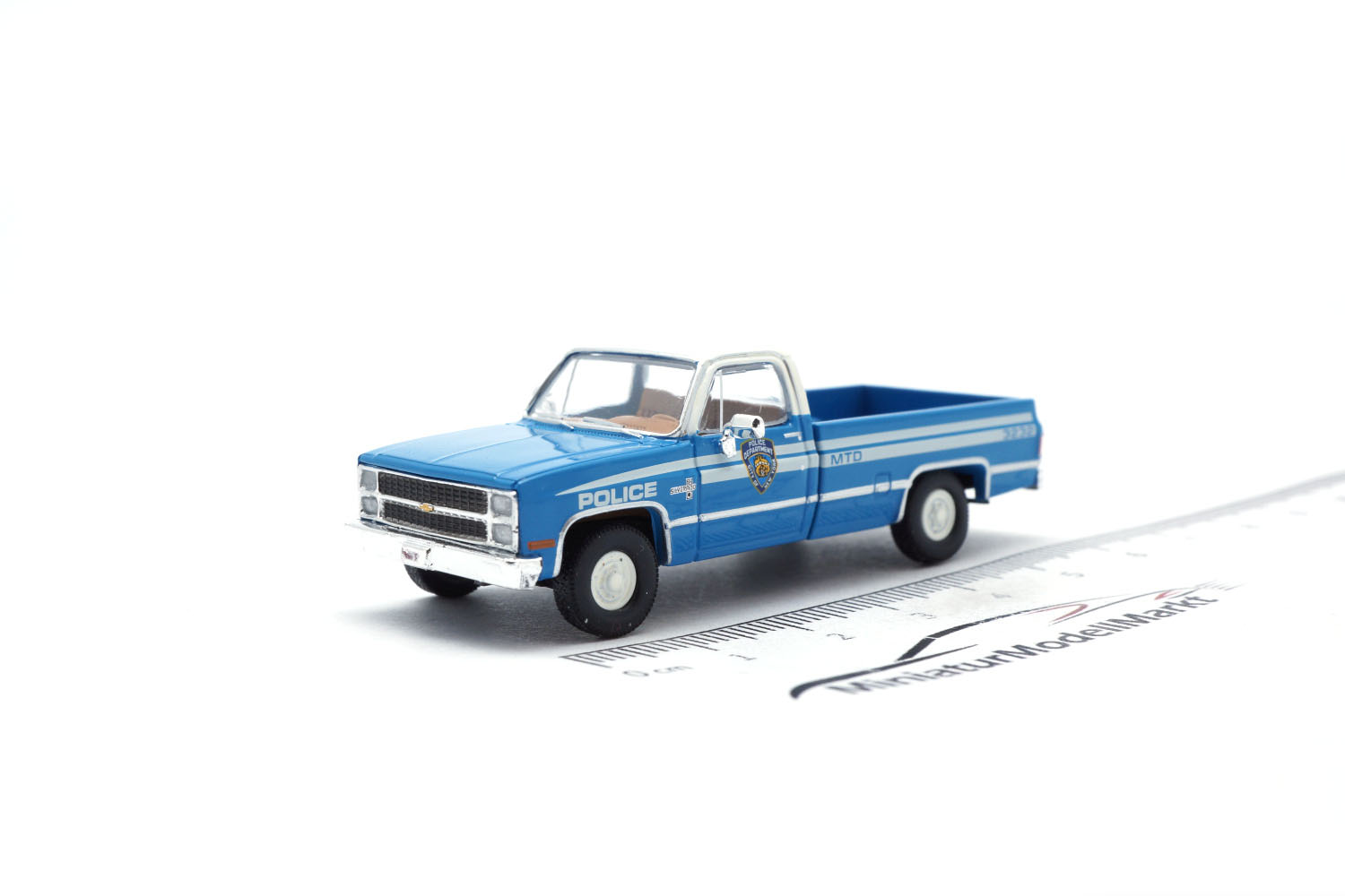 Brekina BRE19654 Chevrolet C 10 - NYPD - Vorbestellung 1:87