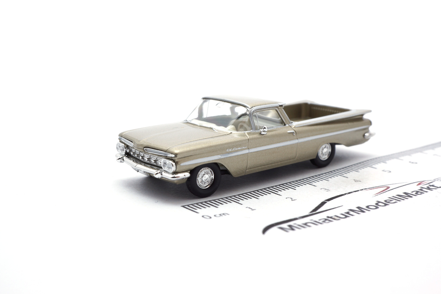 Brekina 19939 El Camino - gold/weiß 1:87