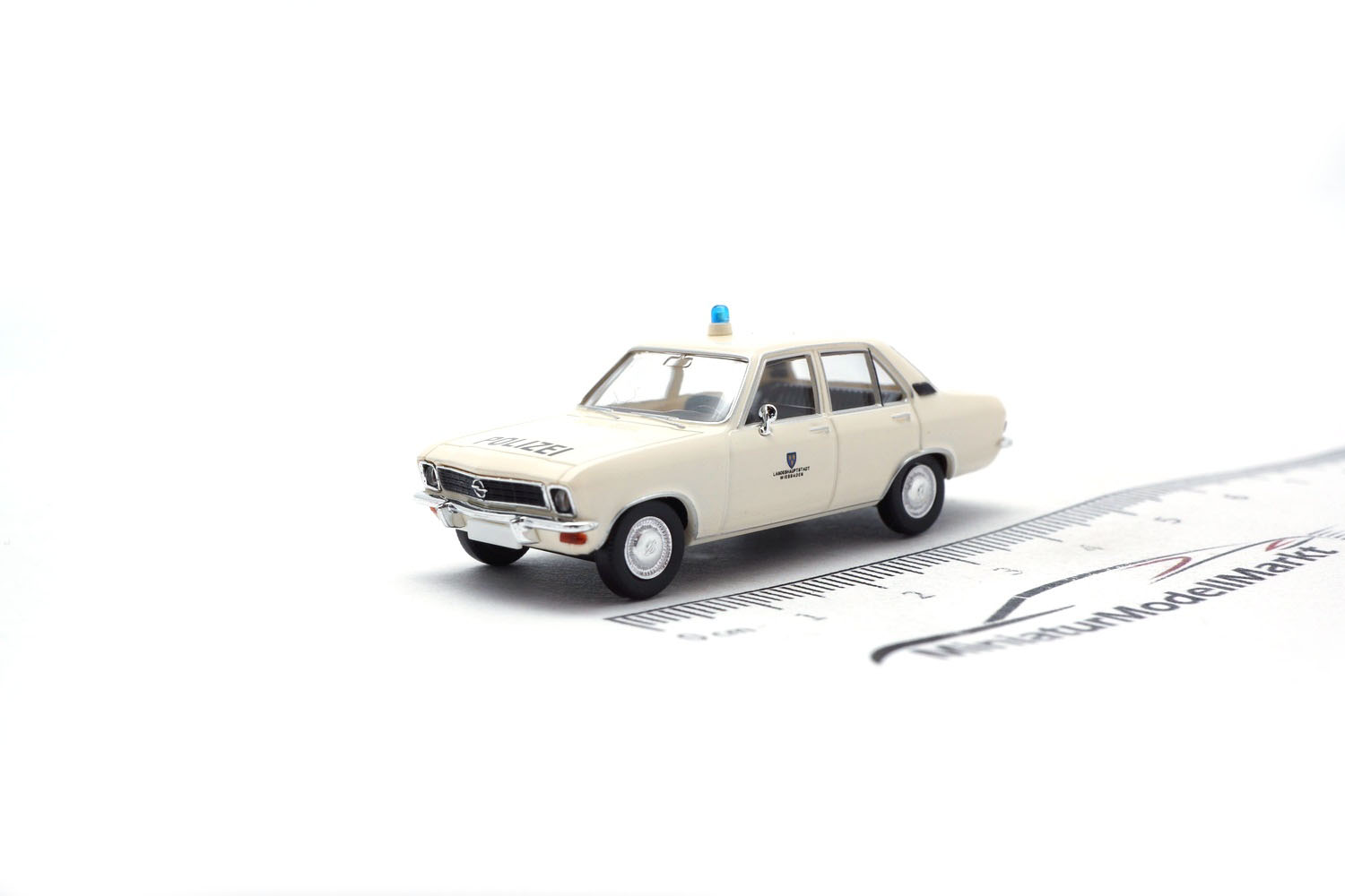 Brekina 20374 Opel Ascona A 