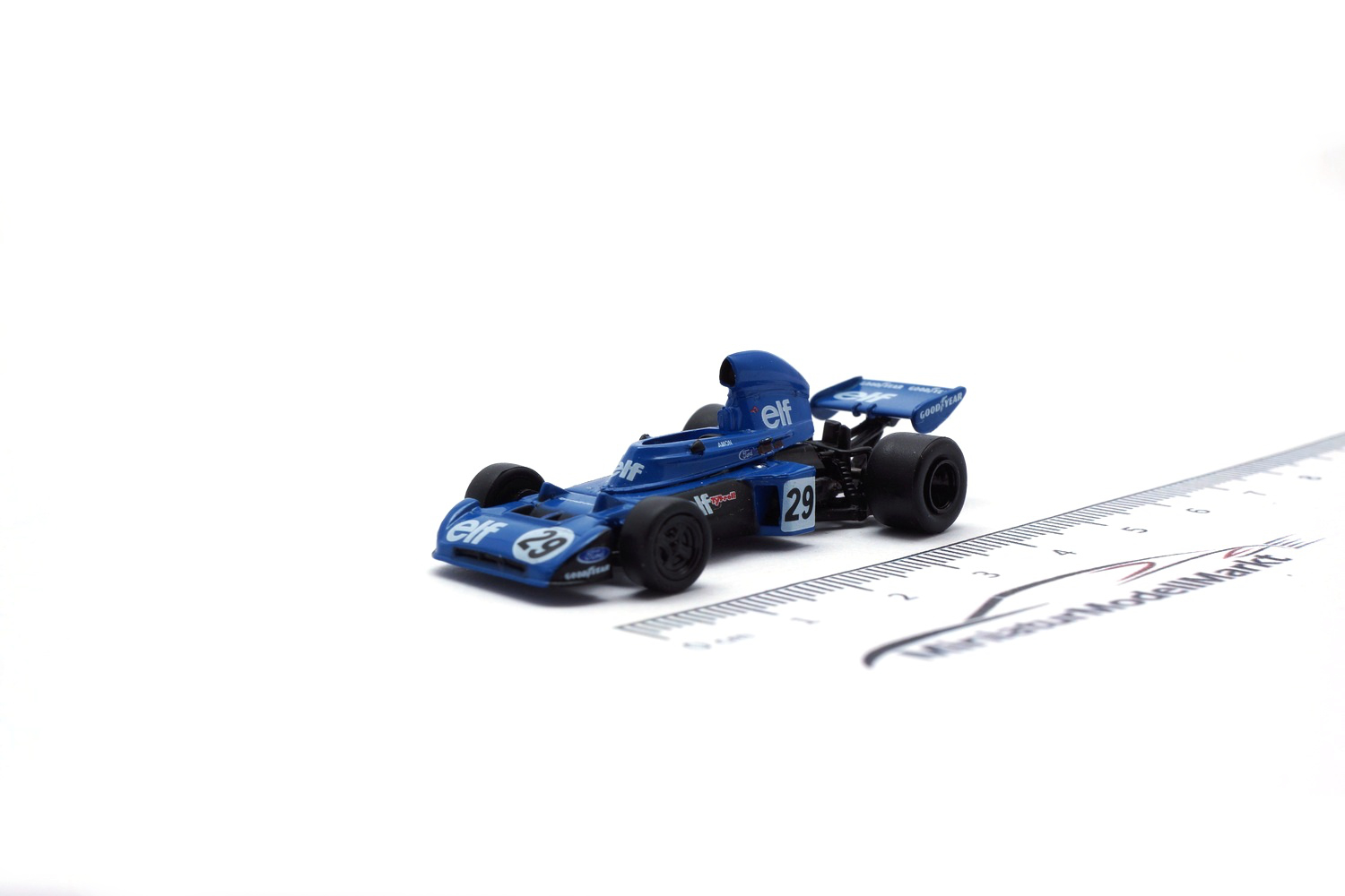 Brekina BRE22867 Tyrrell 5 - Elf - GP Kanada - C.Amon 1:87
