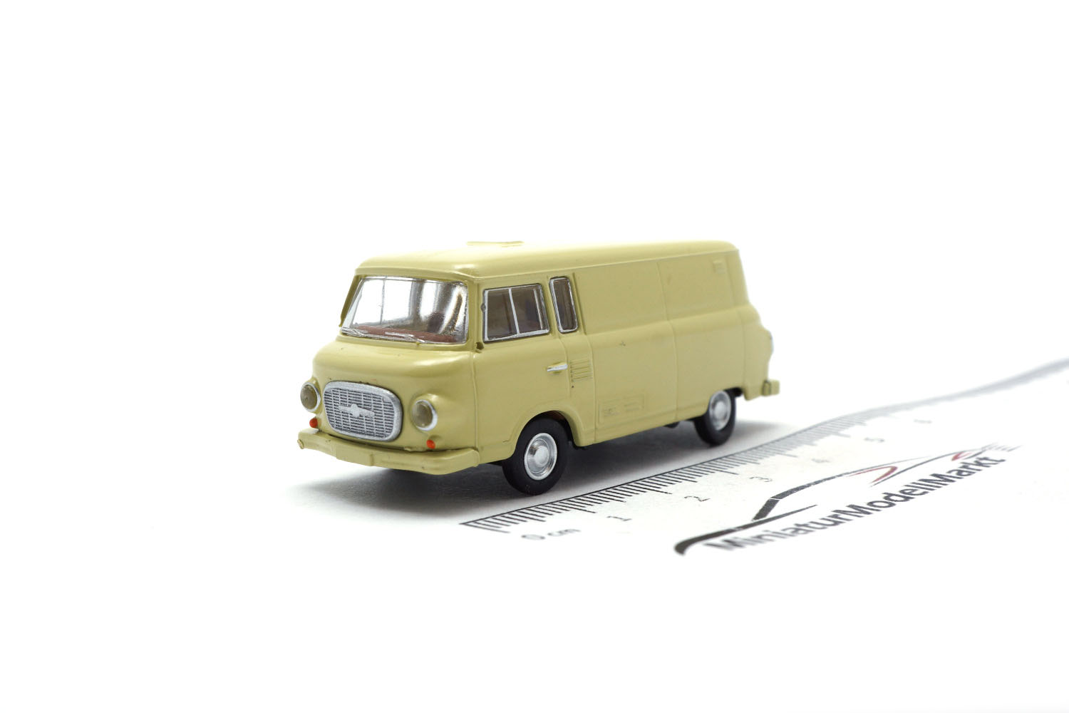 Brekina BRE30123 Barkas B 1000 Kasten - hellbeige 1:87