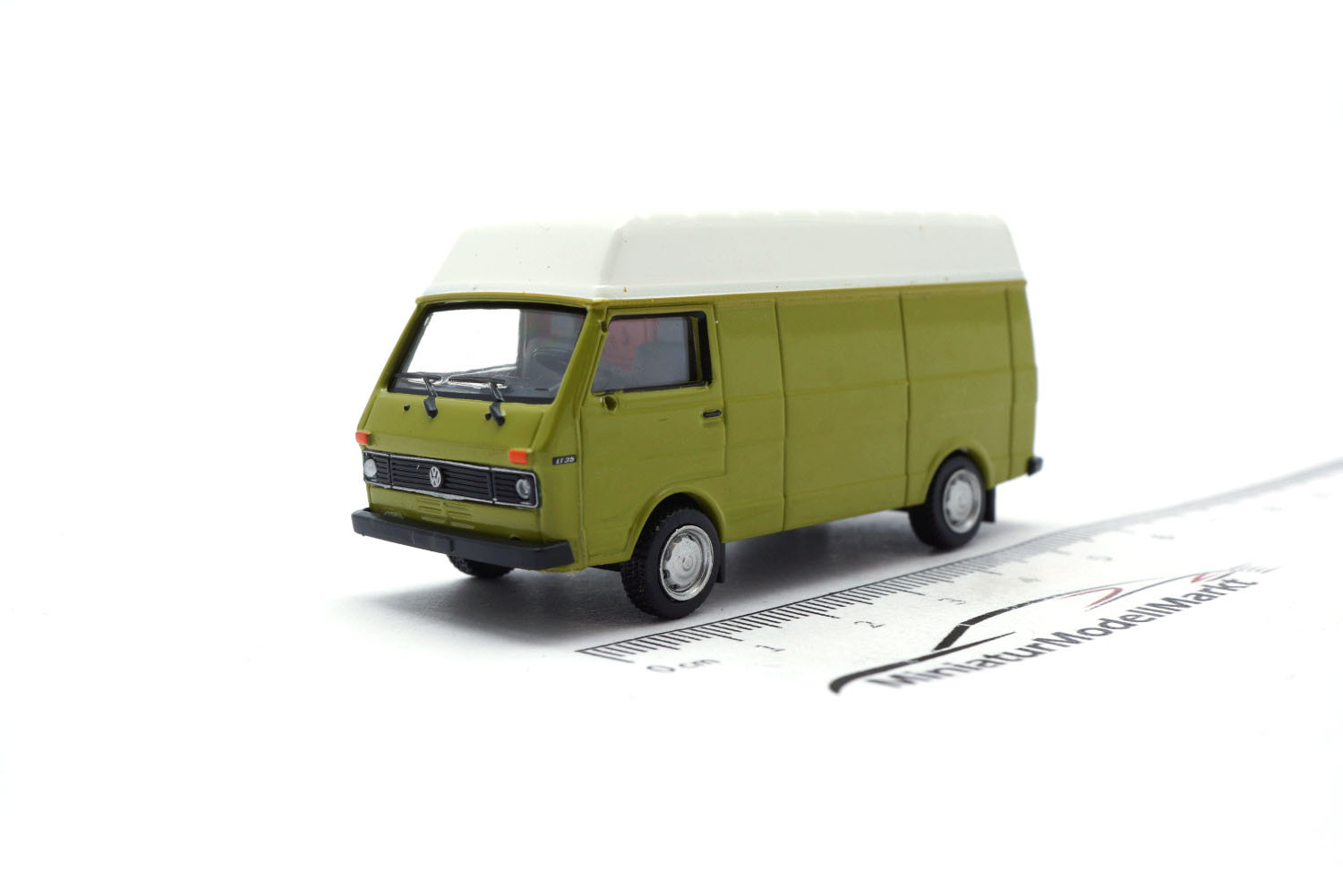 Brekina BRE34955 VW LT Hochraum-Kasten - grün 1:87