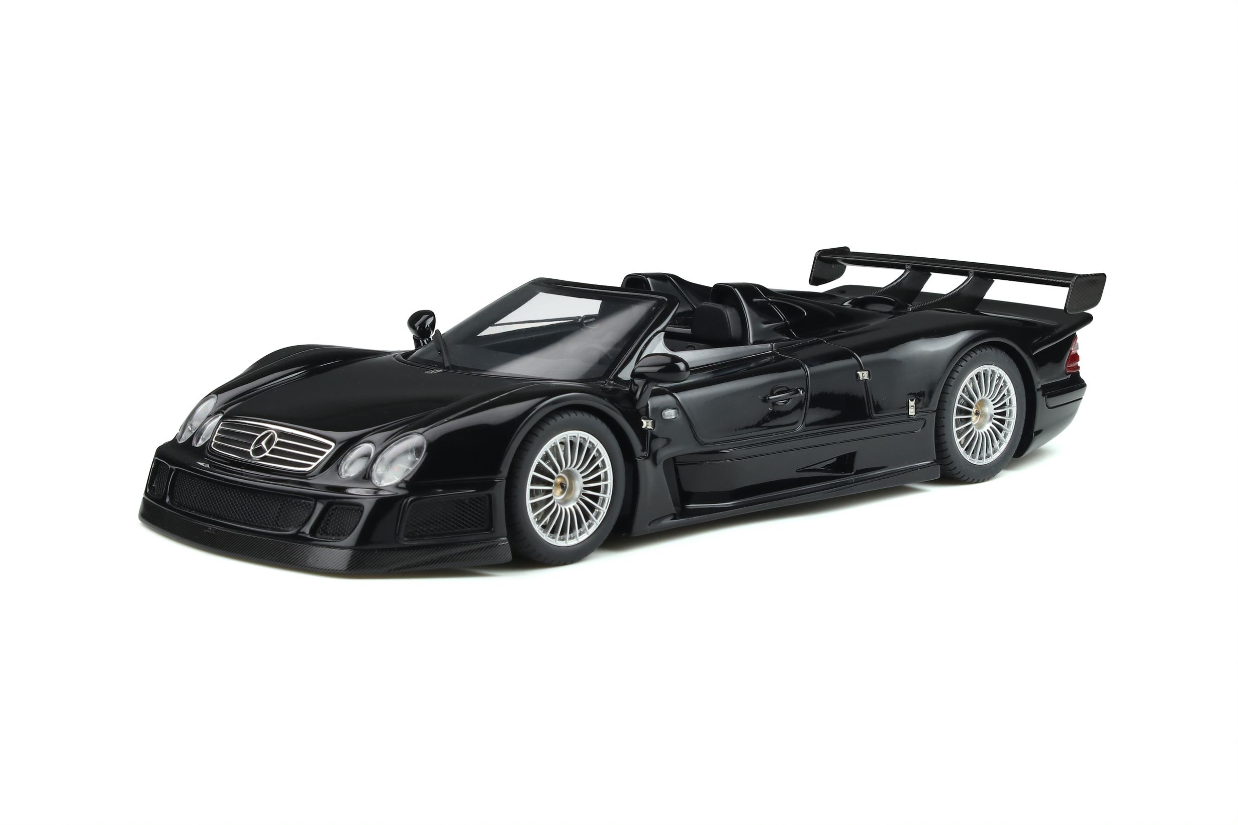 GT-Spirit GT826 Mercedes-Benz CLK GTR Roadster - Schwarz - 1998  1:18