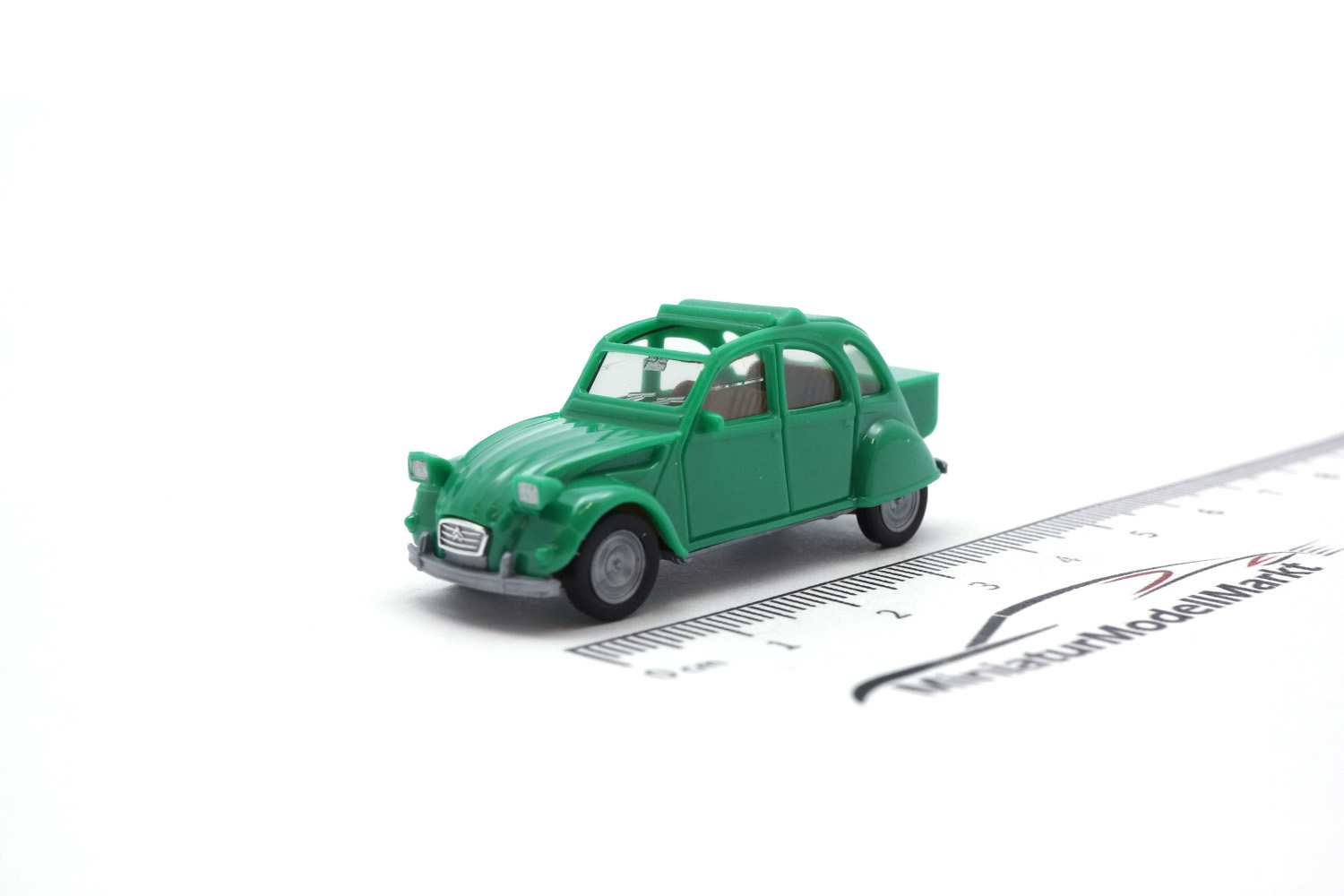 Herpa 027632-005 Citroen 2 CV mit Queue - signalgrün 1:87