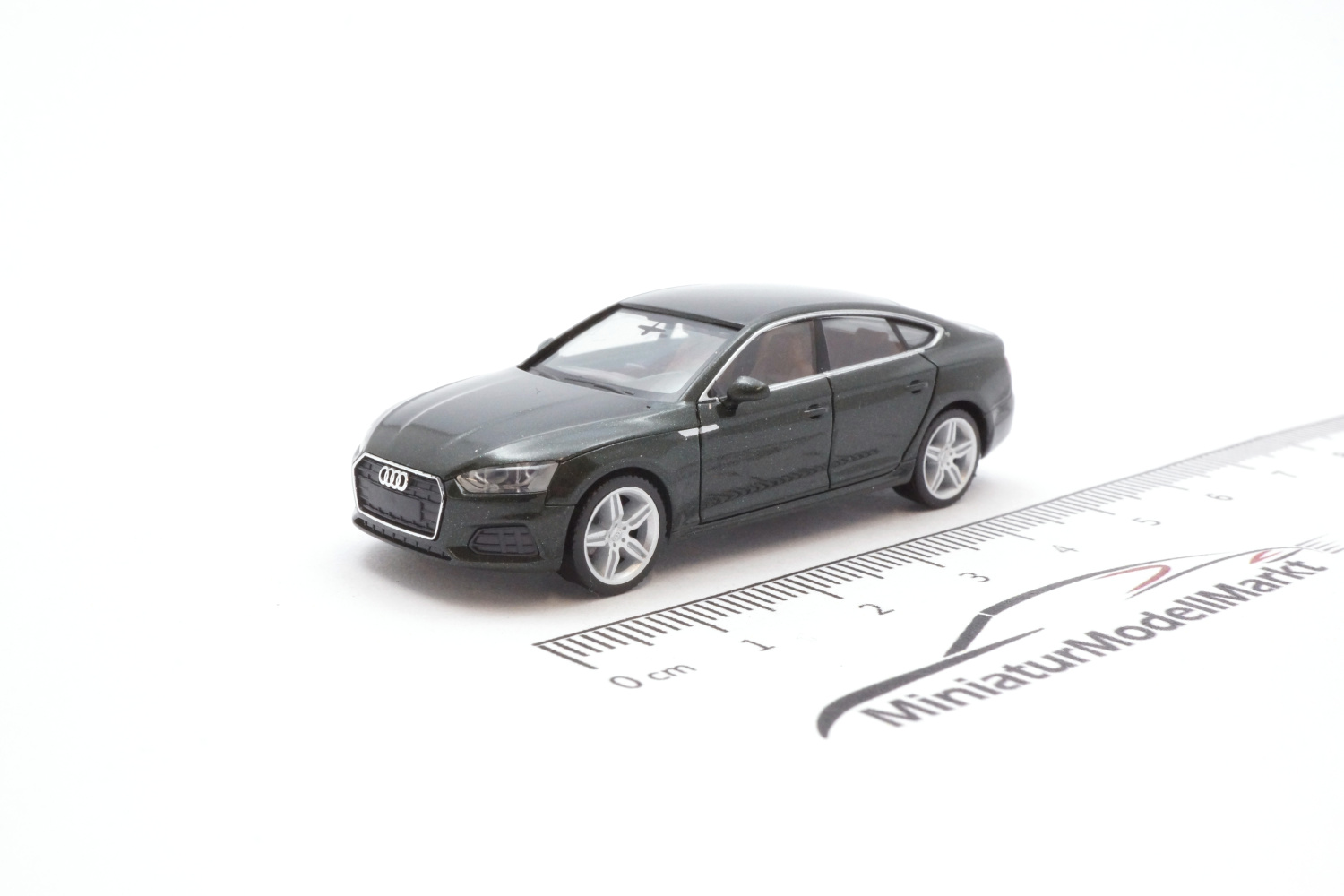 Herpa 038706-002 Audi A5 Sportback - distriktgrün metallic 1:87