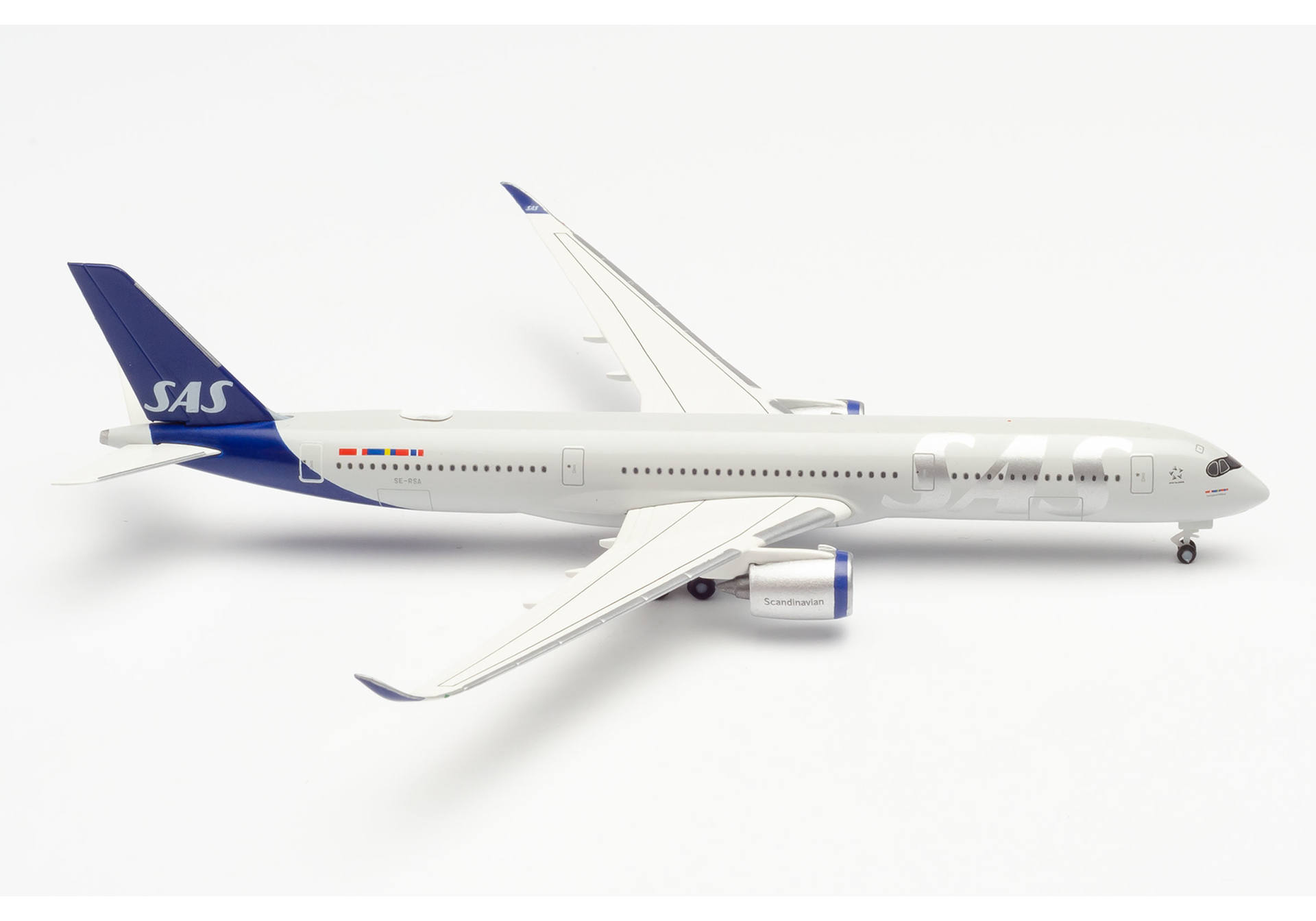 Herpa 534406 SAS Scandinavian Airlines Airbus A350-900 1:500