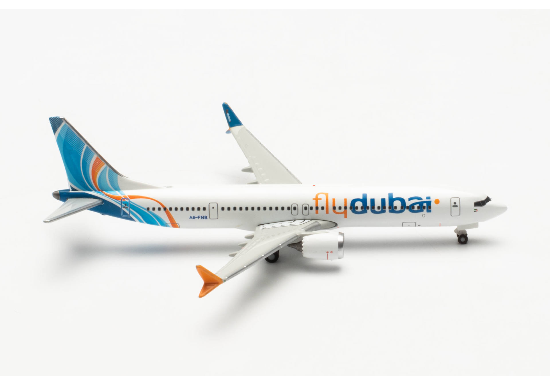 Herpa 535076 Fly Dubai Boeing 737 Max 9 1:500