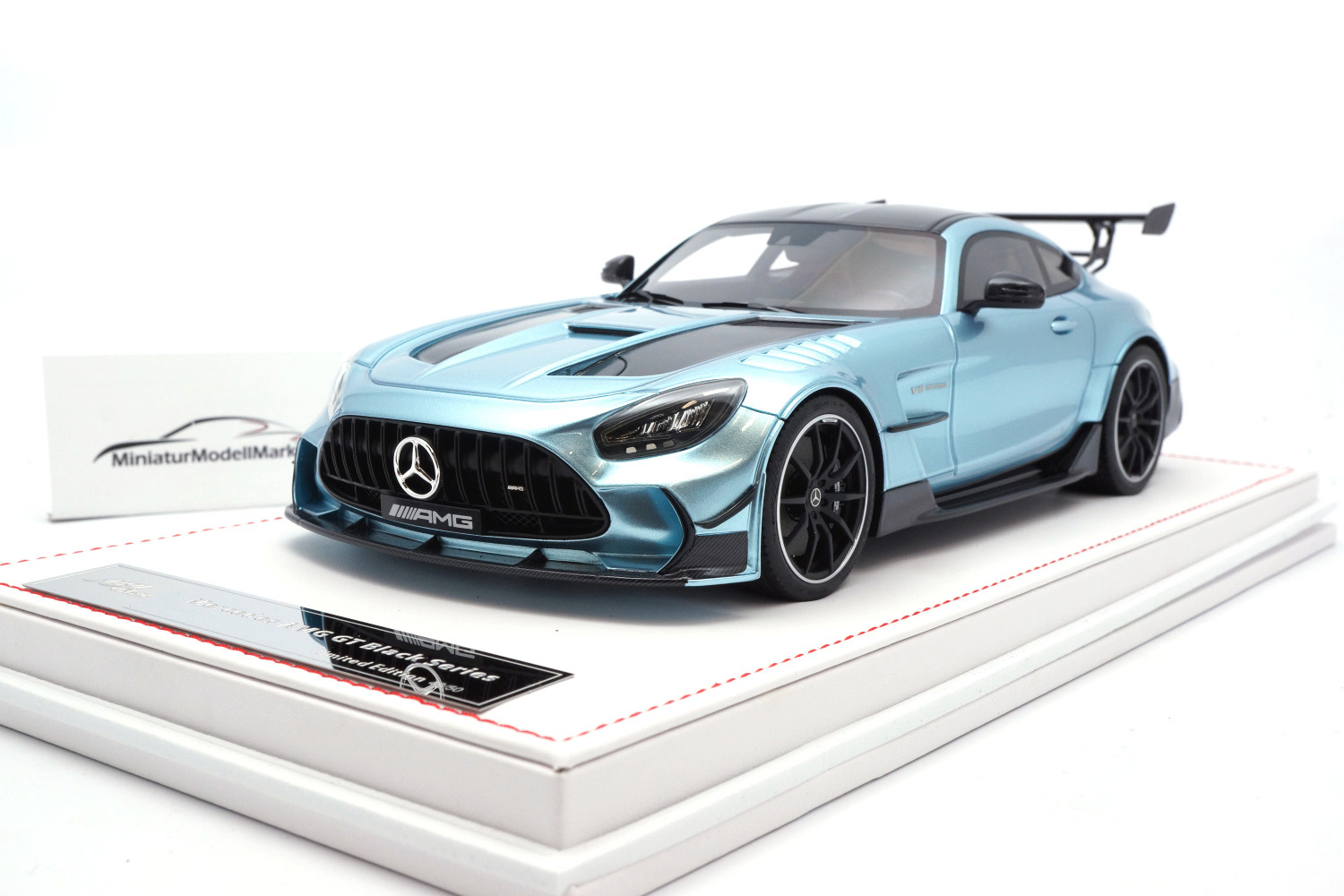 IVY IM1824I Mercedes-AMG GT Black Series - China Blue 1:18