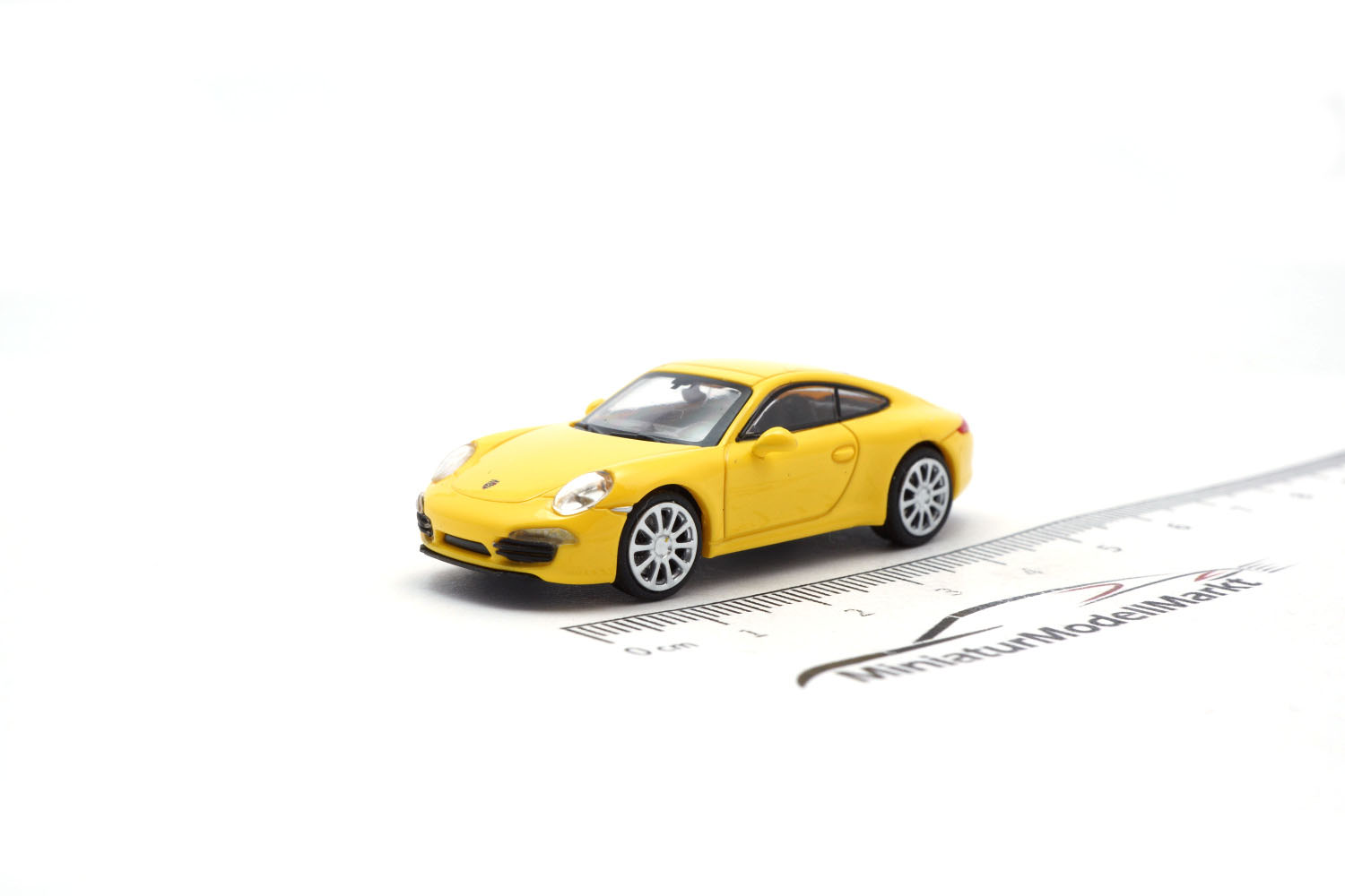 Minichamps 870068024 Porsche 911 (911) - Gelb - 2011 1:87