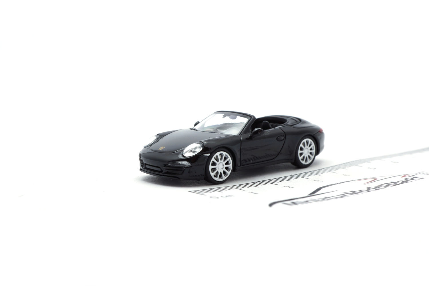 Minichamps 870068031 Porsche 911 Cabriolet - Schwarz - 2012 1:87