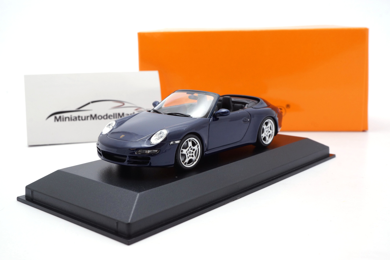 Minichamps 940063030 Porsche 911 Carrera S Cabrio - Blau - 2005 1:43