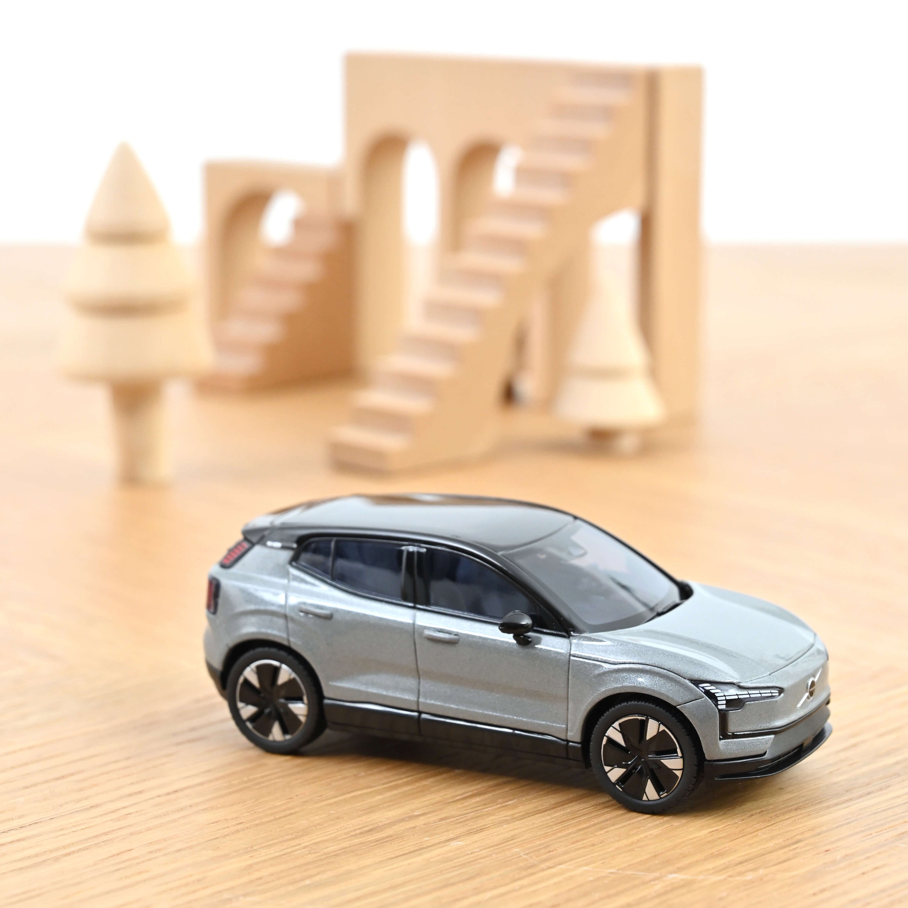 Norev 870070 Volvo EX30 - Vapour Grey - 2024 1:43