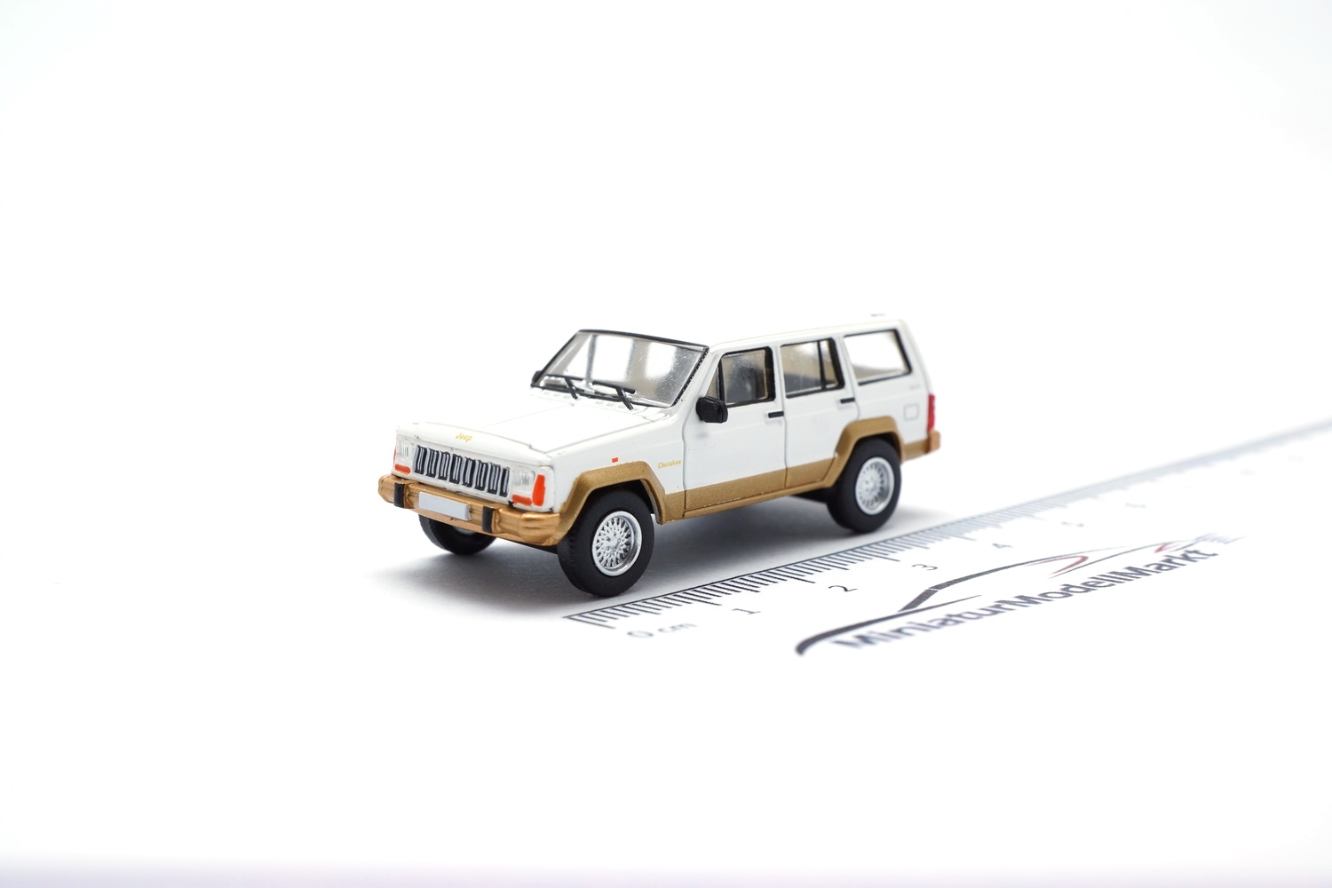 PCX87 PCX870731 Jeep Cherokee - weiss 1:87