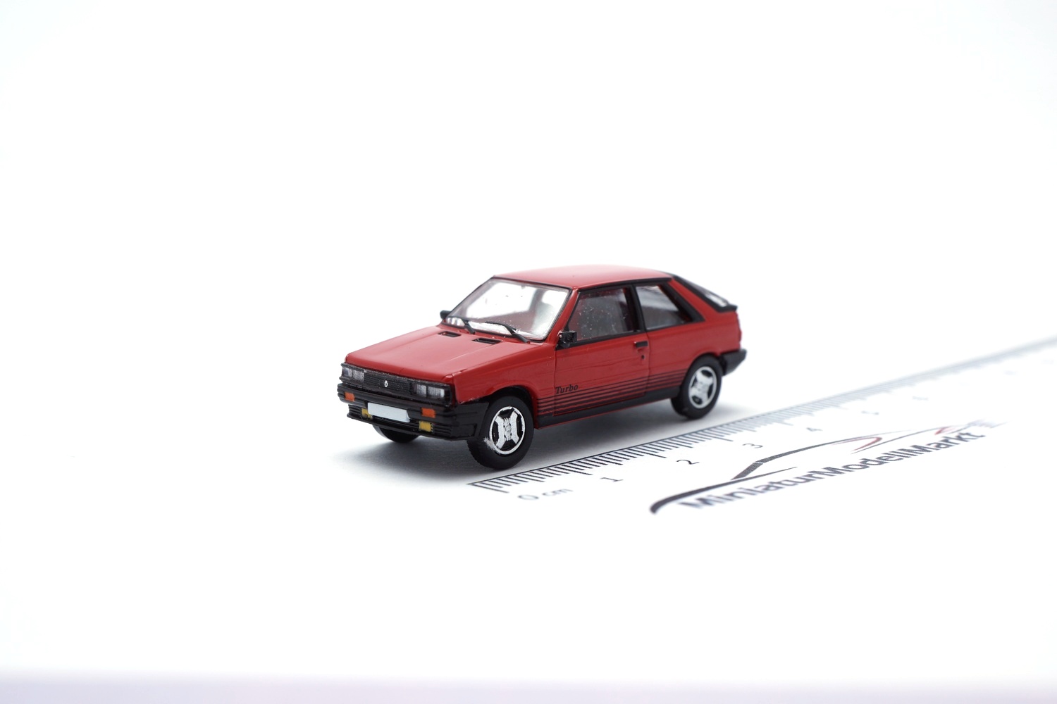 PCX87 PCX870753 Renault 11 Turbo - rot 1:87
