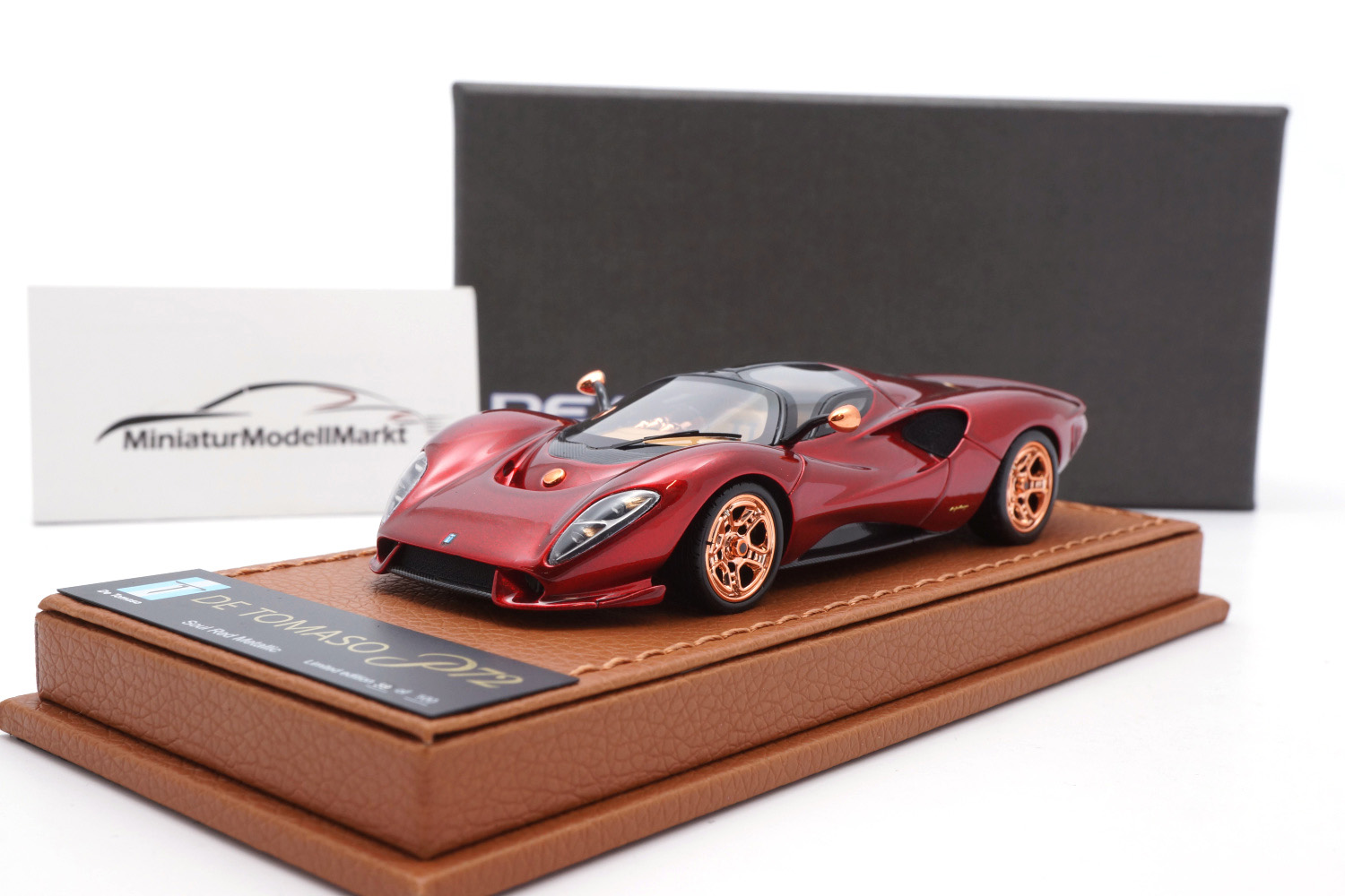 Peako 33800 De Tomaso P72 - Soul Red 1:43