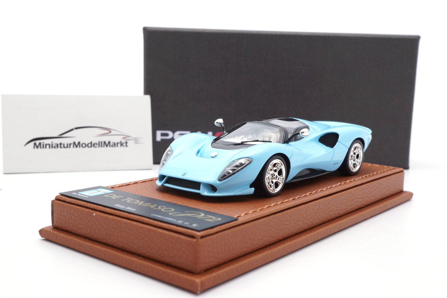 Peako 33801 De Tomaso P72 - De Tomaso Blue 1:43