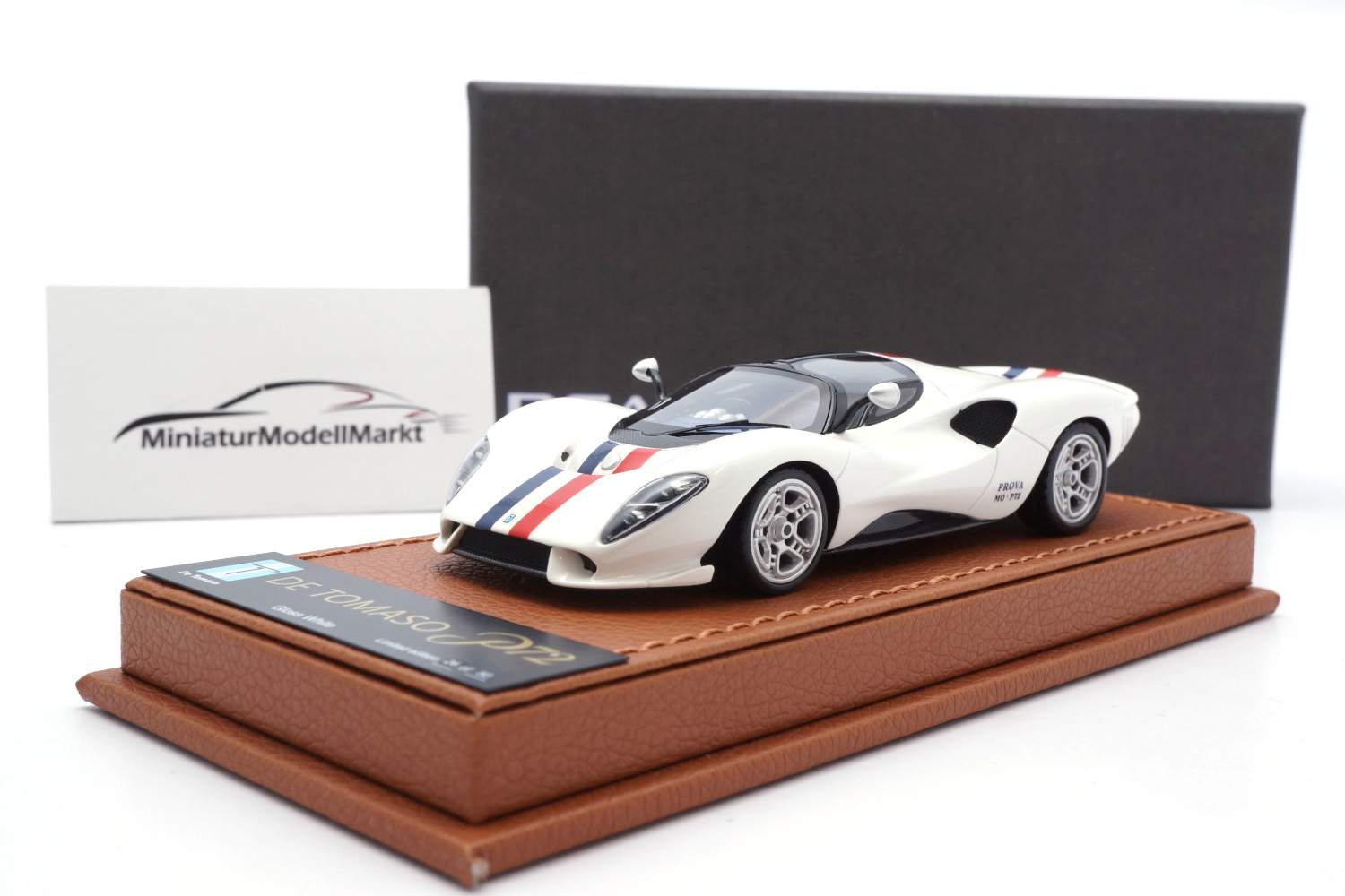 Peako 33803 De Tomaso P72 - Le Mans Classic White 1:43