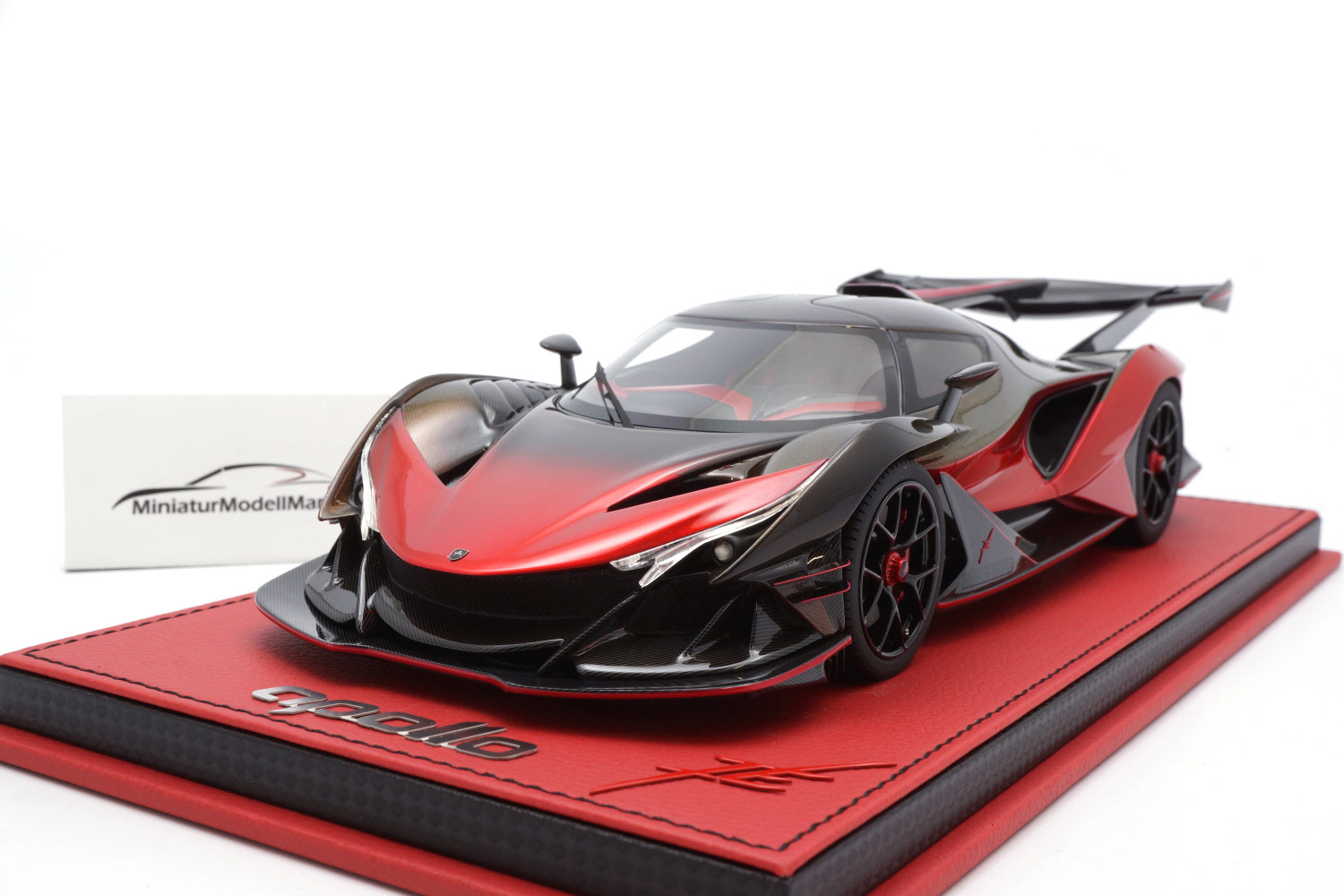 Peako 82922 Apollo Automobil Apollo IE - Red Dragon 1:18