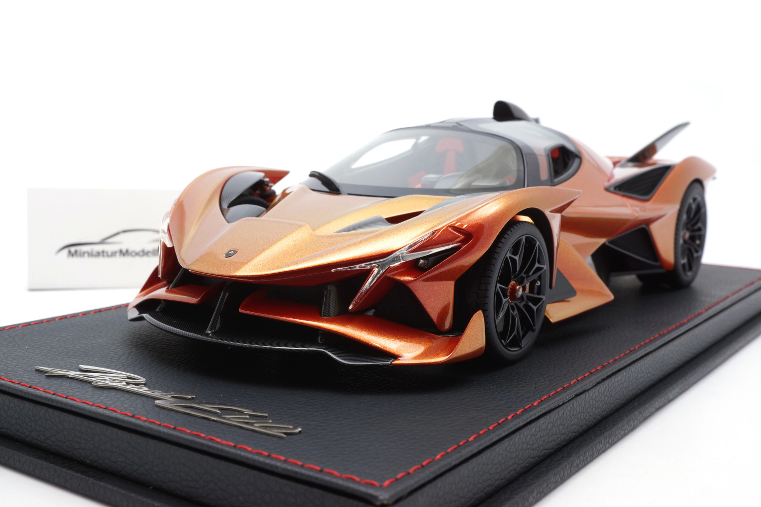 Peako 85004 Apollo Automobil Apollo Project EVO - Chameleon Orange 1:18