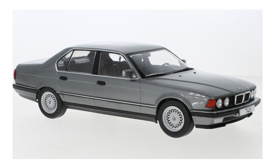 MCG MCG18161 BMW 740i (E32) - grau (Metallic) 1:18