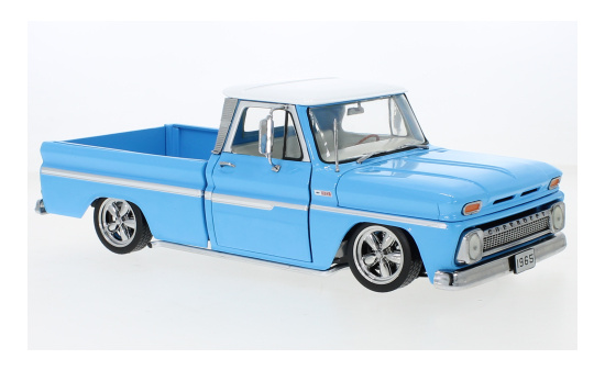 Sun Star SUN1366 Chevrolet C-10 Stepside Pick Up Low Rider - hellblau 1:18