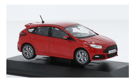 Vanguards VANVA15303 Ford Focus MK III ST - rot - Vorbestellung 1:43