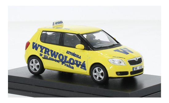 Abrex ABR143FA-008F10 Skoda Fabia II - Autoskola Wyrwolova 1:43