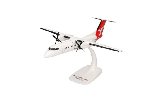 Herpa 614221 QantasLink DHC-8-300 VH-TQZ Bundaberg 1:100