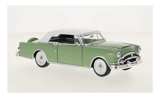 Welly WEL24016H-W-GREEN Packard Caribbean - hellgrün - Vorbestellung 1:24