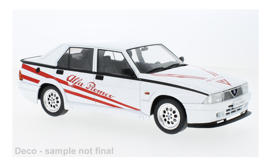 MCG MCG18430 Alfa Romeo 75 Turbo Evoluzione - weiss - Vorbestellung 1:18