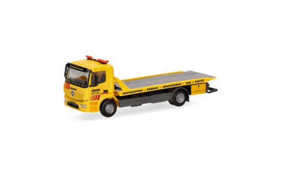 Herpa 319843 Mercedes-Benz Atego 13 Plateau-Abschlepp-LKW 