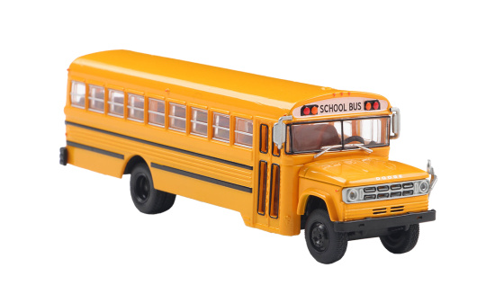 Brekina BRE61335 Dodge S 600 - School Bus 1:87