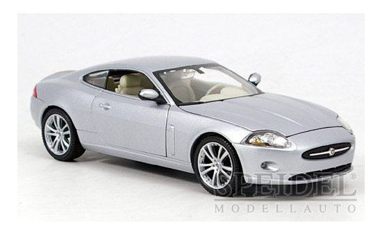 Welly WEL22470si Jaguar X150 Coupe - silber - Vorbestellung 1:24