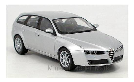 Welly WEL22482SILVER Alfa Romeo 159 Sportwagon - silber - Vorbestellung 1:24