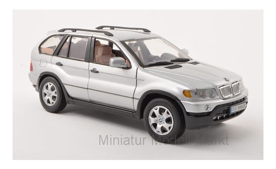 Motormax MOM73105SILVER BMW X5 - silber - Vorbestellung 1:18