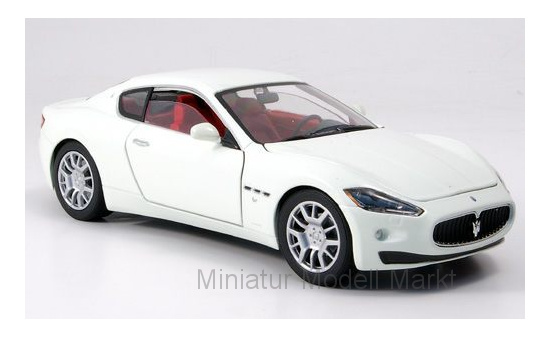 Motormax MOM73361WHITE Maserati Gran Turismo - weiss - Vorbestellung 1:24