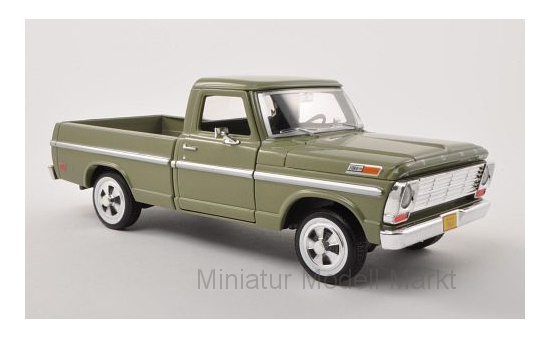 Motormax MOM79315MET.-GREEN Ford F-100 Pick Up - grün (Metallic) 1:24