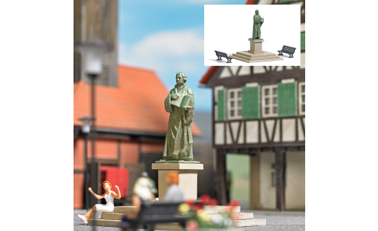 Busch 7730 M-Welt: Lutherdenkmal 1:87