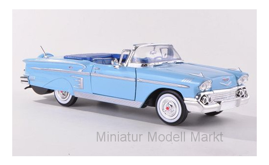 Motormax MOM73267LIGHT-BLUE Chevrolet Impala Convertible - hellblau - Vorbestellung 1:24