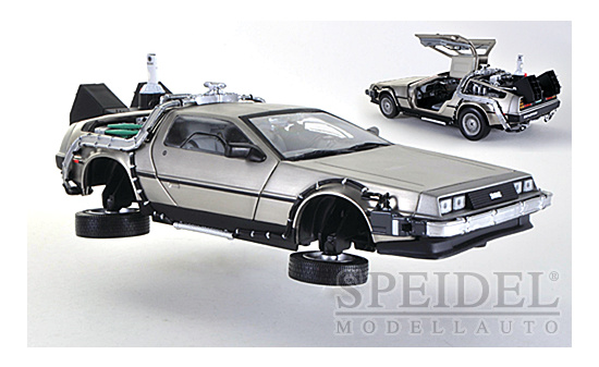 Sun Star SUN2710 DeLorean DMC-12 - Back To The Future II 1:18