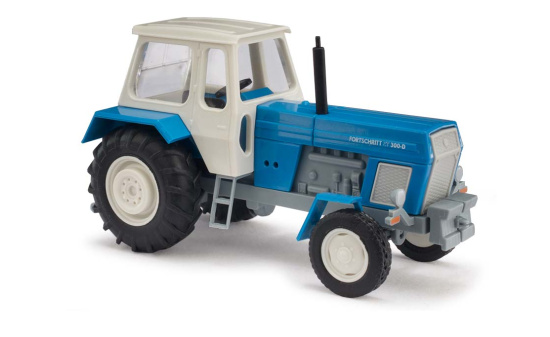 Busch 42842 Traktor ZT300-D blau - Vorbestellung 1: