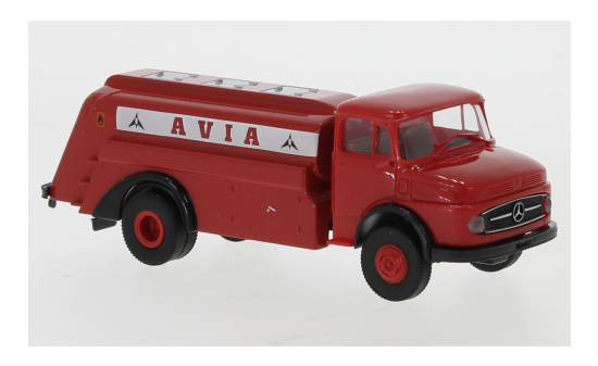 Brekina BRE47039 Mercedes L 322 Tankwagen - Avia 1:87